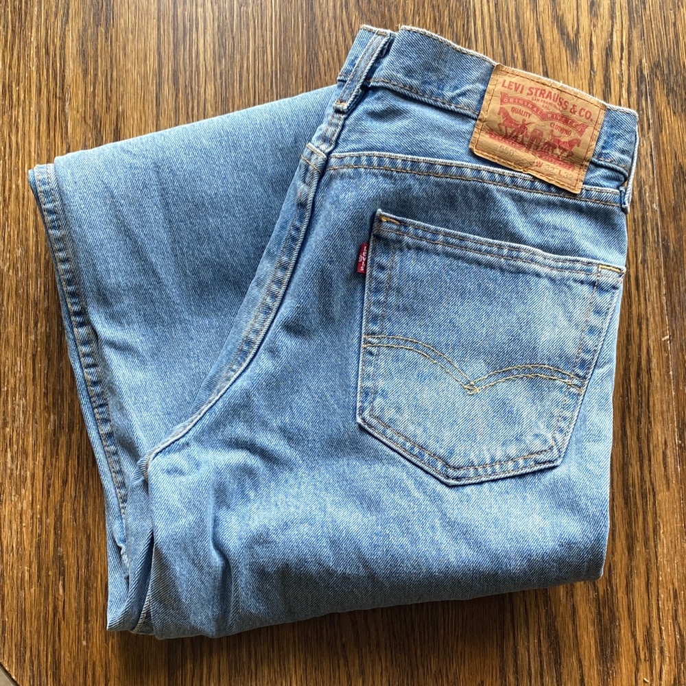 Levi's Relaxed Fit Jeans in Light Blue